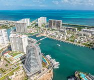 Shark Tower – Puerto Cancun
